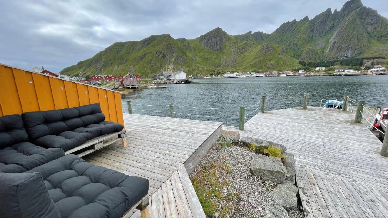 Charming Waterfront In Ballstad, Lofoten Ferienhaus *
